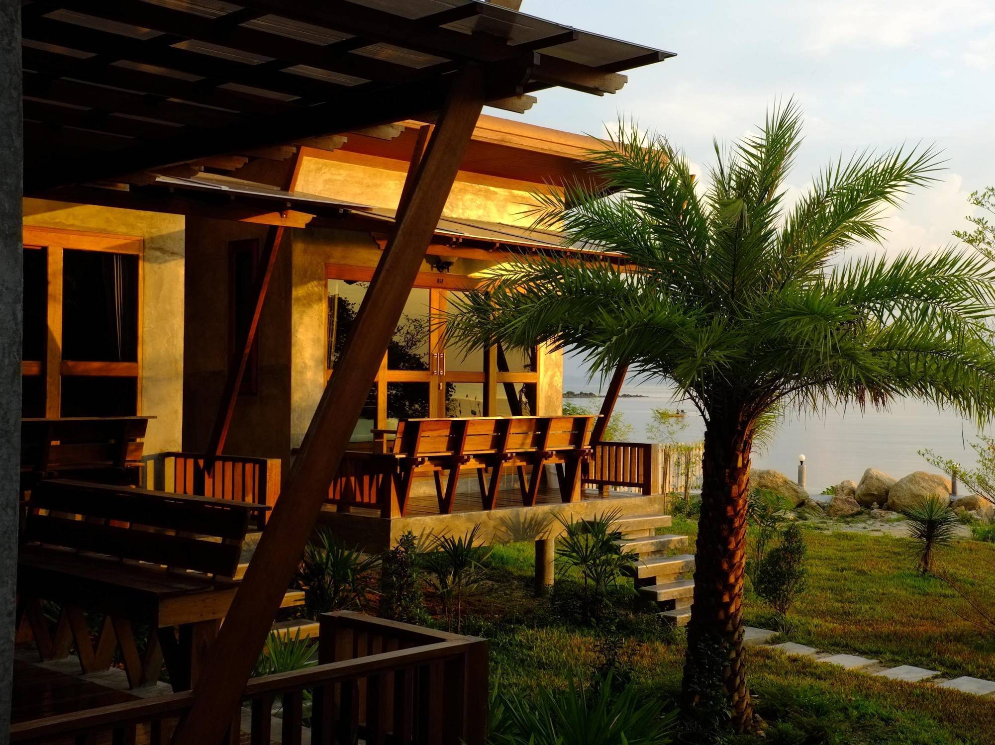 Phangan Palm Beach Resort & Restaurant Ko Pha Ngan Exterior photo